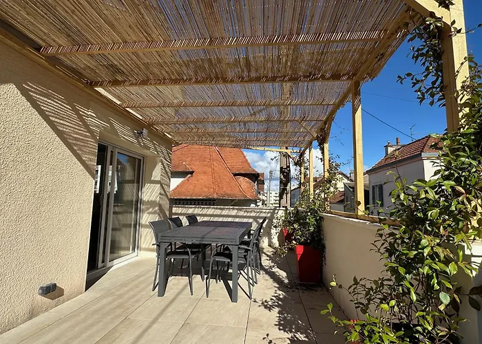 Maison Calme Avec Terrasse-Garage Centre Ville D